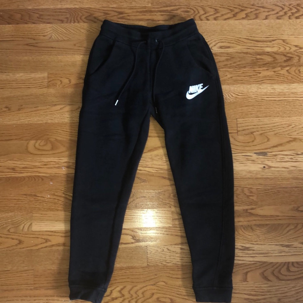 XS black Nike sweatpants